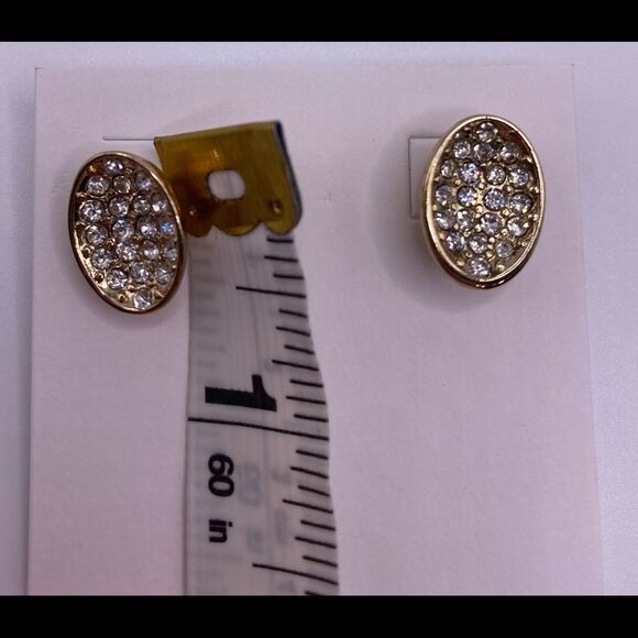 & Other Stories Gold Pave Oval Stud Earrings - Picture 3 of 3
